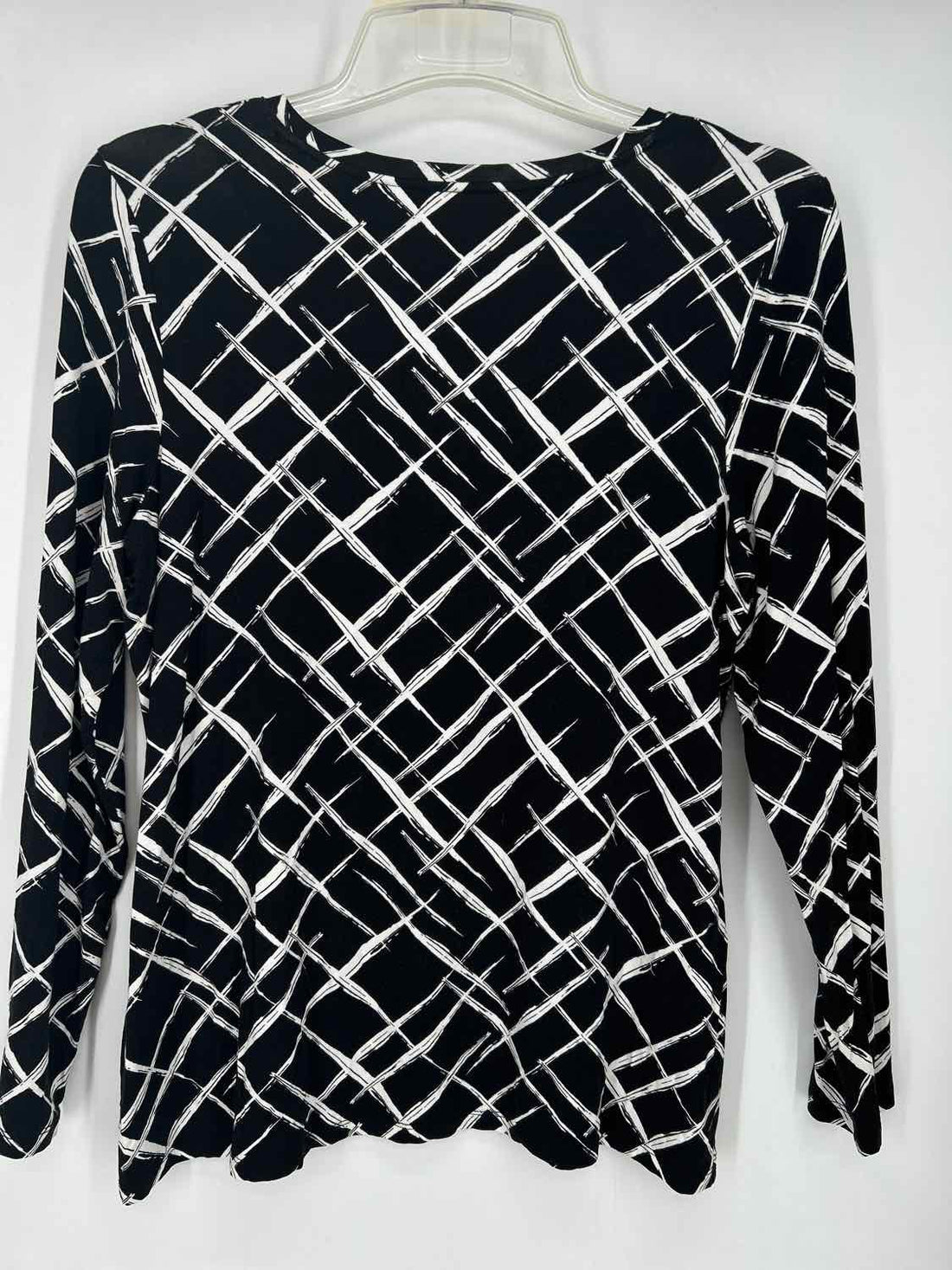 Chicos Size 2 (L) Black & White Print Long Sleeve