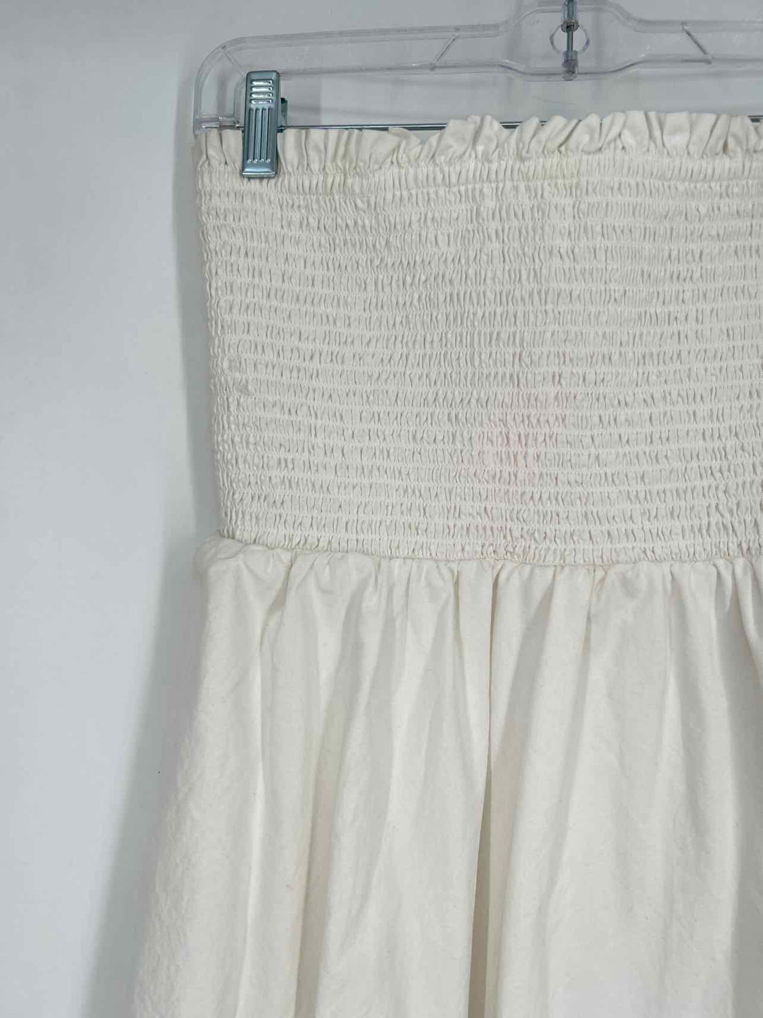 American Eagle Size M White Smocked Strapless Dress