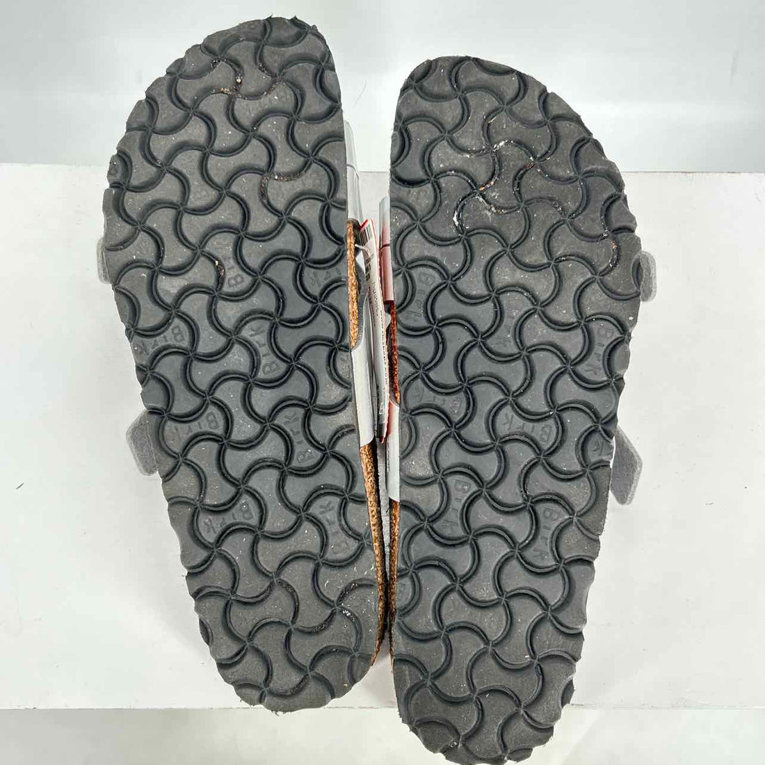 Birkenstock Women Size 39 Light Gray Sandals