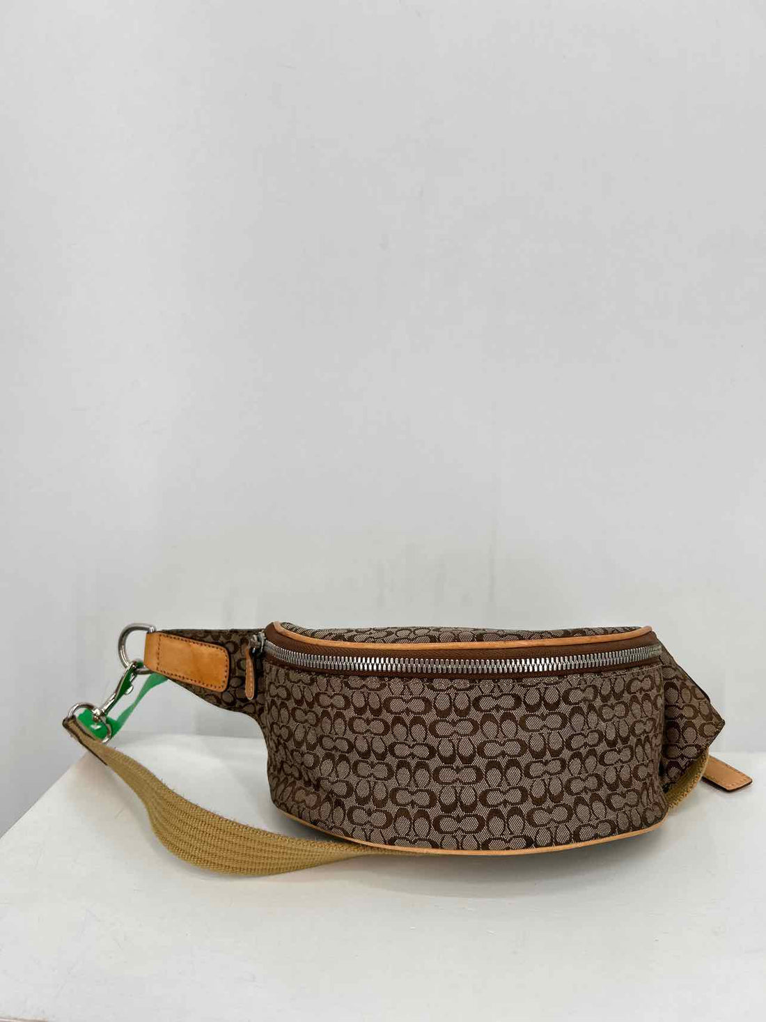 Coach Brown Signature Canvas/Leather Pre Owned Belt Bag