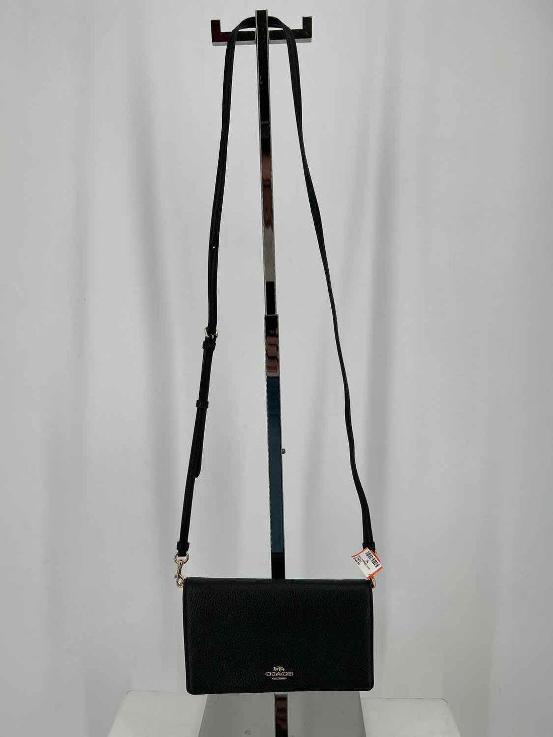 Coach Black Genuine Leather Pre Owned Crossbody