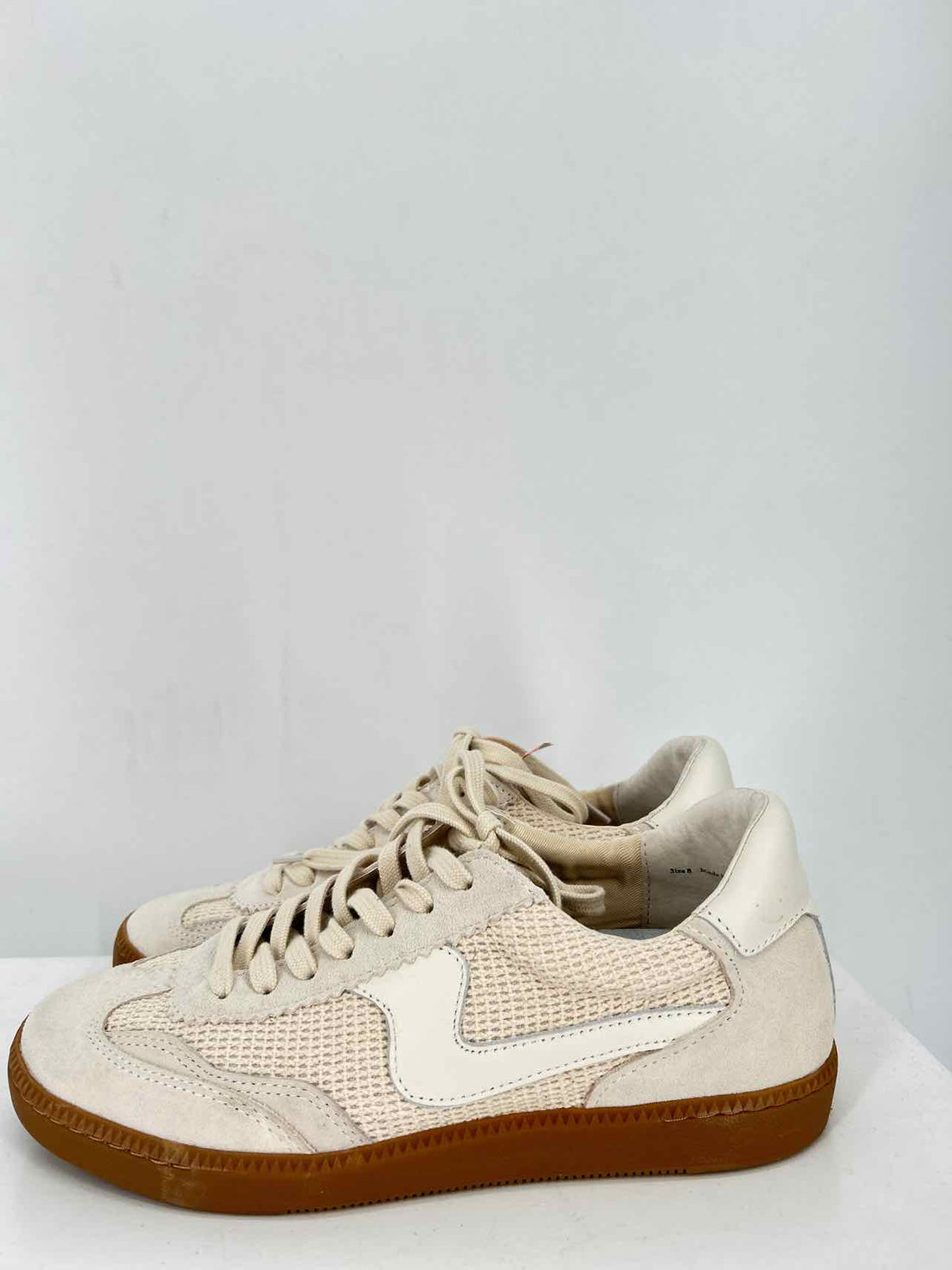 Dolce Vita Women Size 8 Off White Colorblock Sneakers