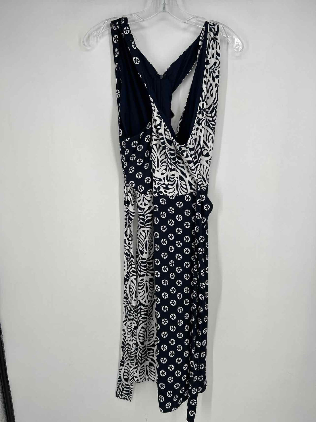 Ann Taylor Size 4P Navy & White NWT Dress