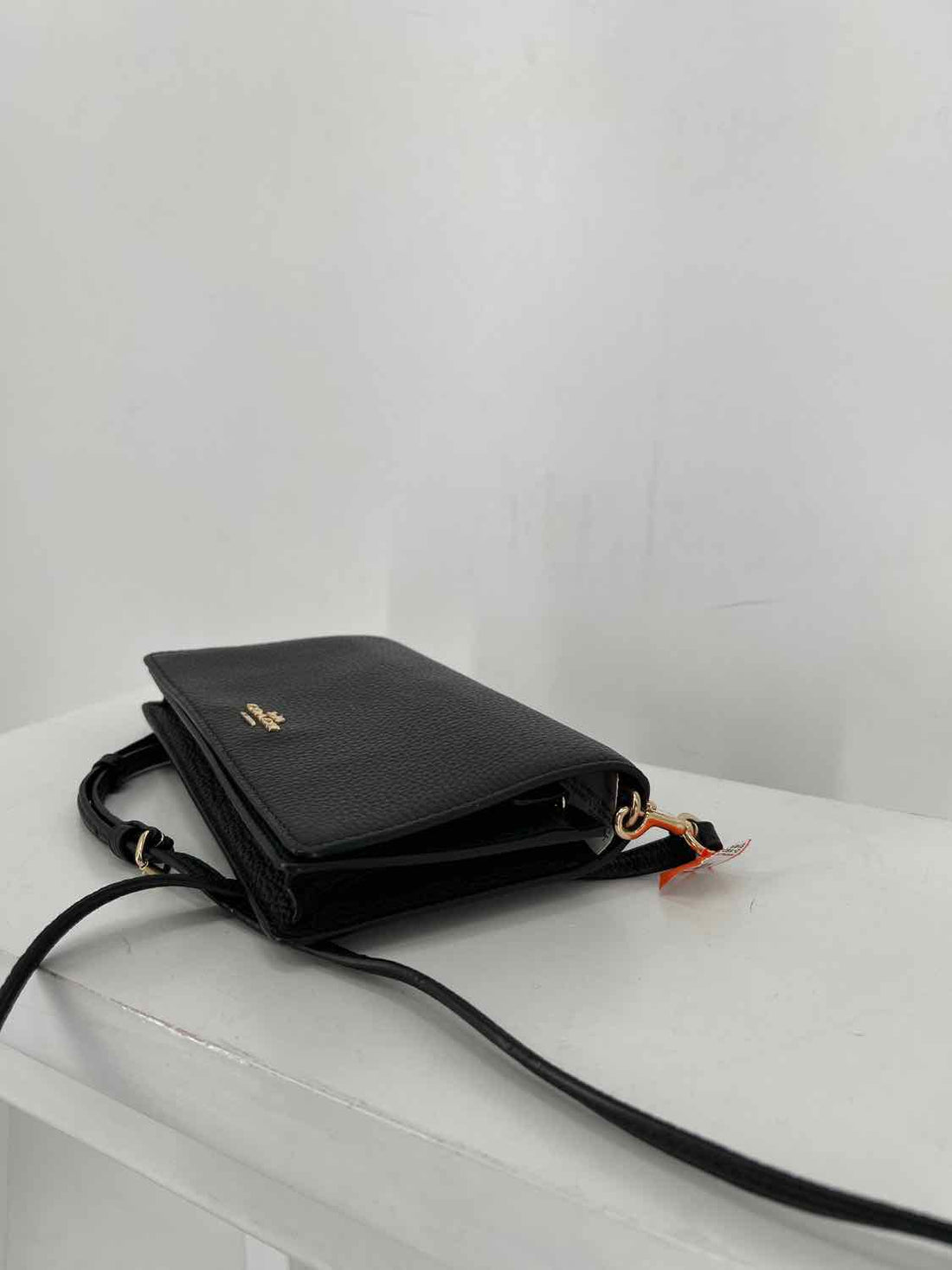 Coach Black Genuine Leather Pre Owned Crossbody