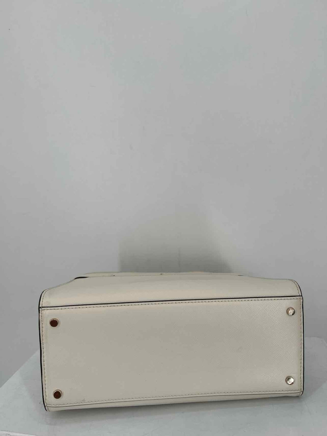 Kate Spade White Saffiano Leather Pre Owned Satchel