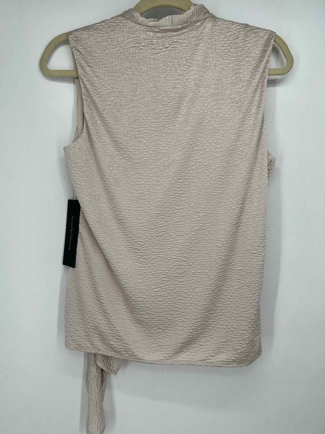 Donna Karan Size M Champagne Sleeveless