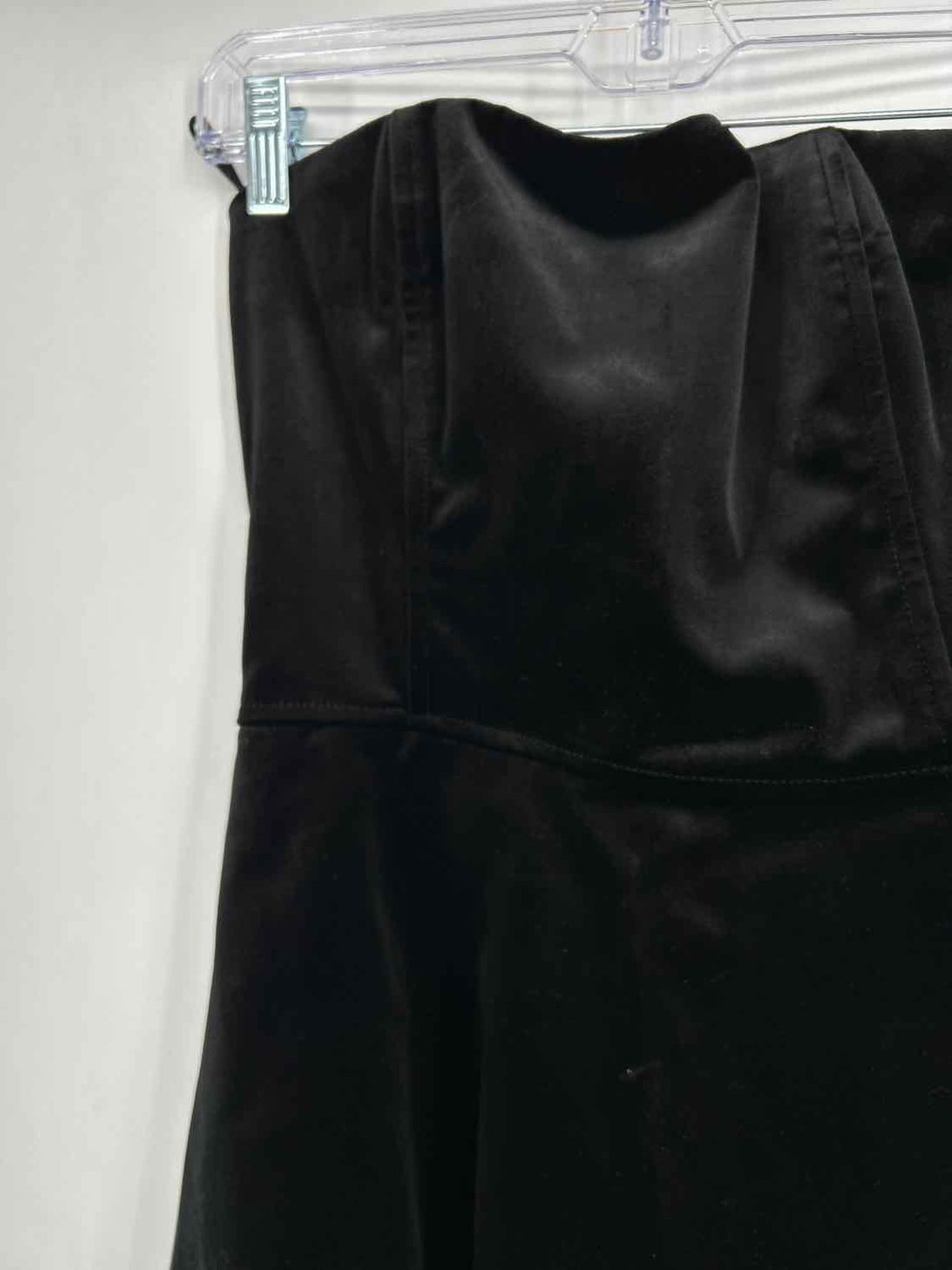 Zara L Black Velvet Sleeveless Holiday