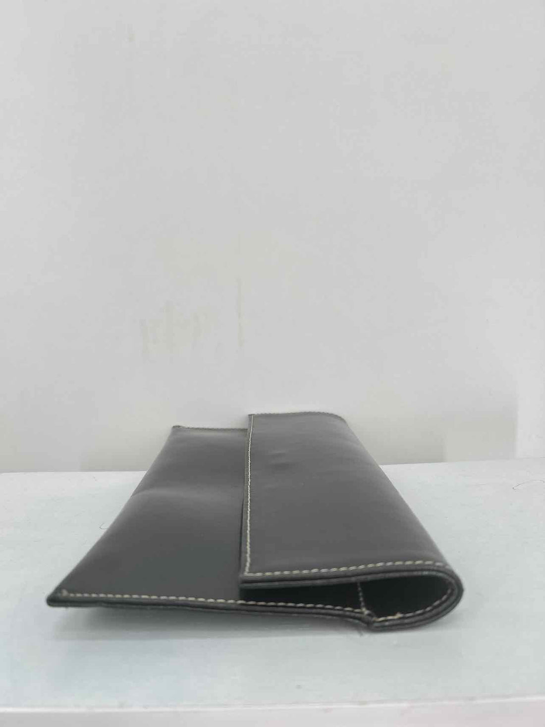 Vittoria Napoli Dark Gray Patent Leather Pre Owned Clutch