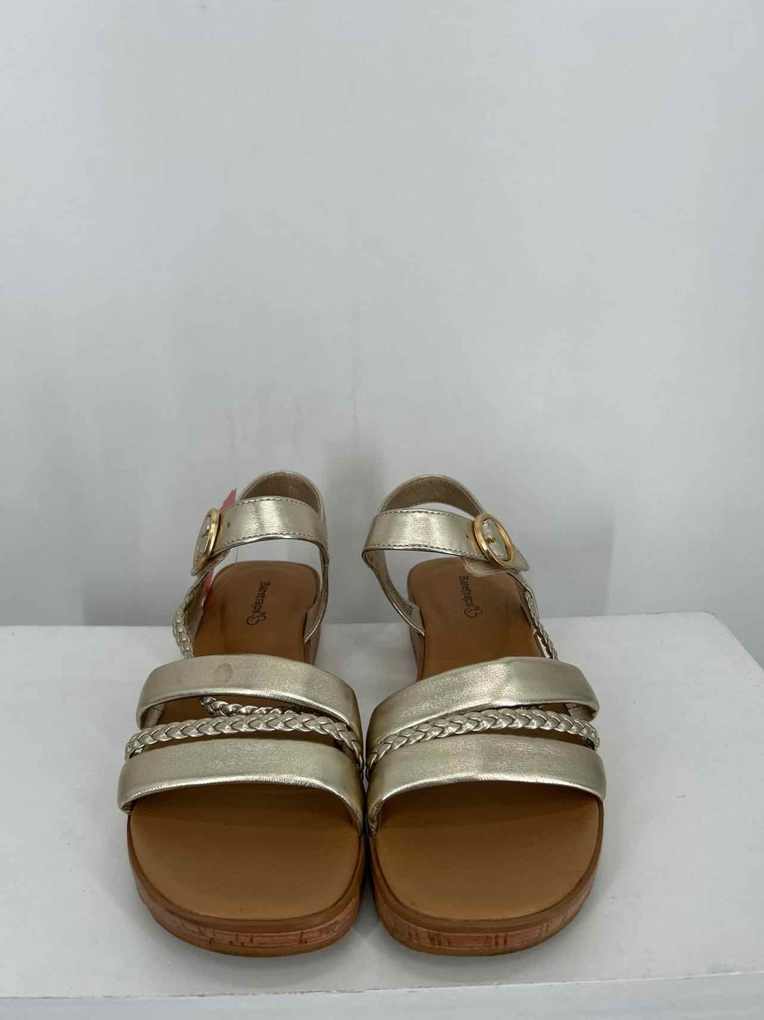 Baretraps Women Size 7.5 Gold Sandals