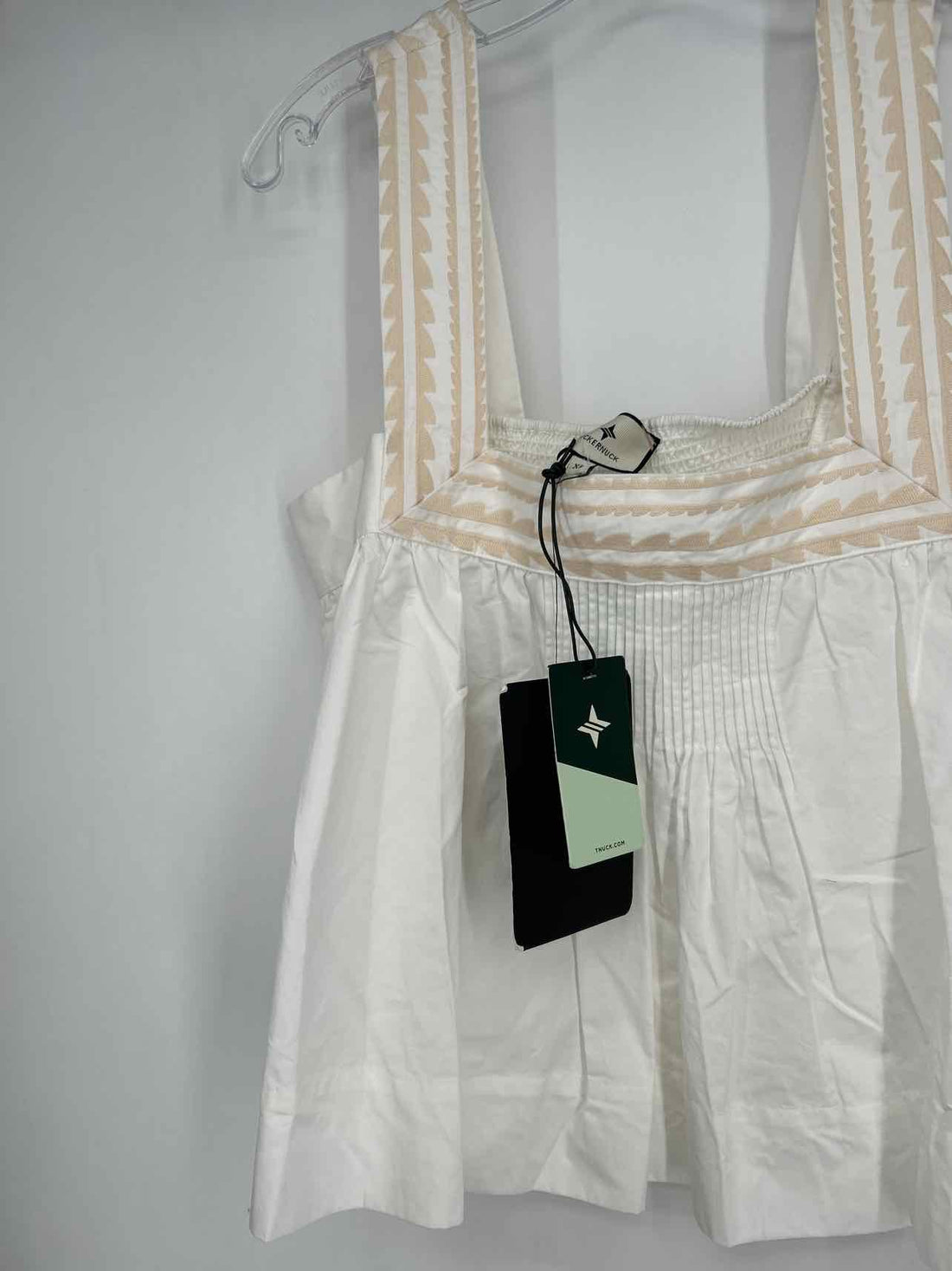Tuckernuck Size XL White & Cream Embroidered NWT Multi-Piece Set