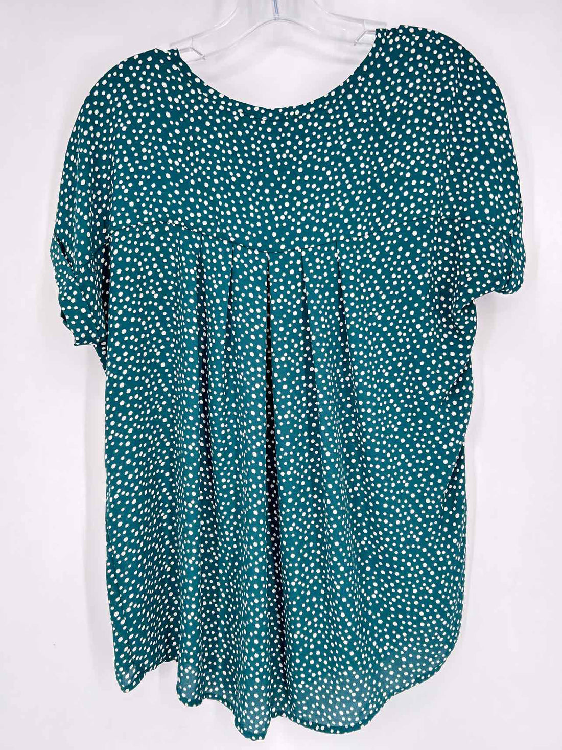Pleione Size M Dark Green Polkadot Short Sleeve