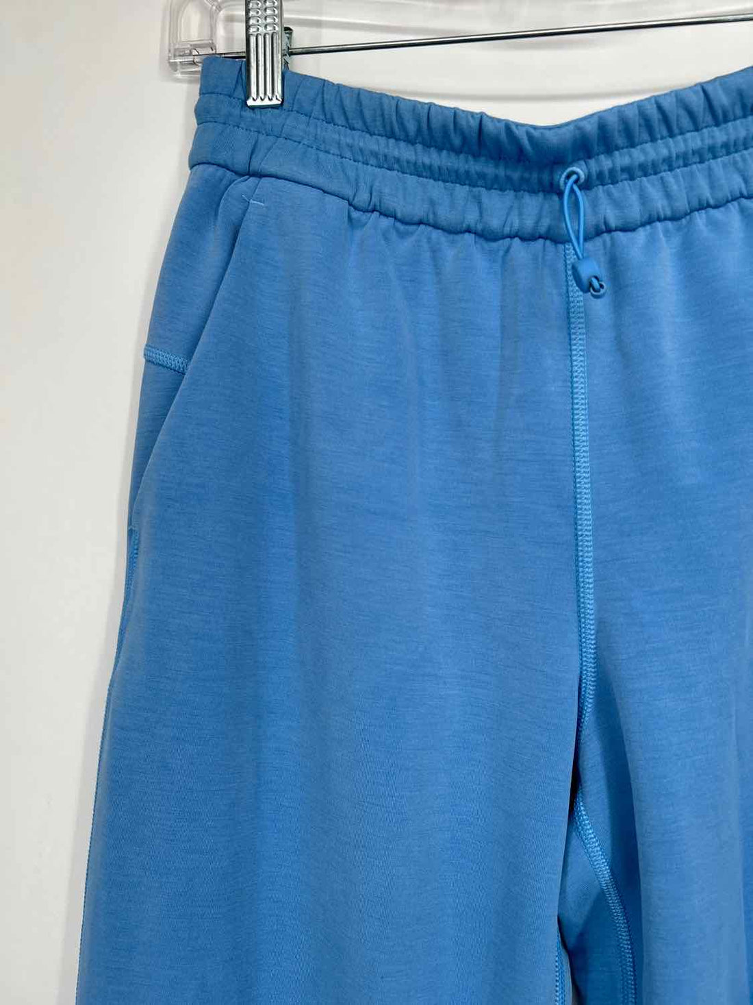 Lululemon Size 6 Blue Active Pants