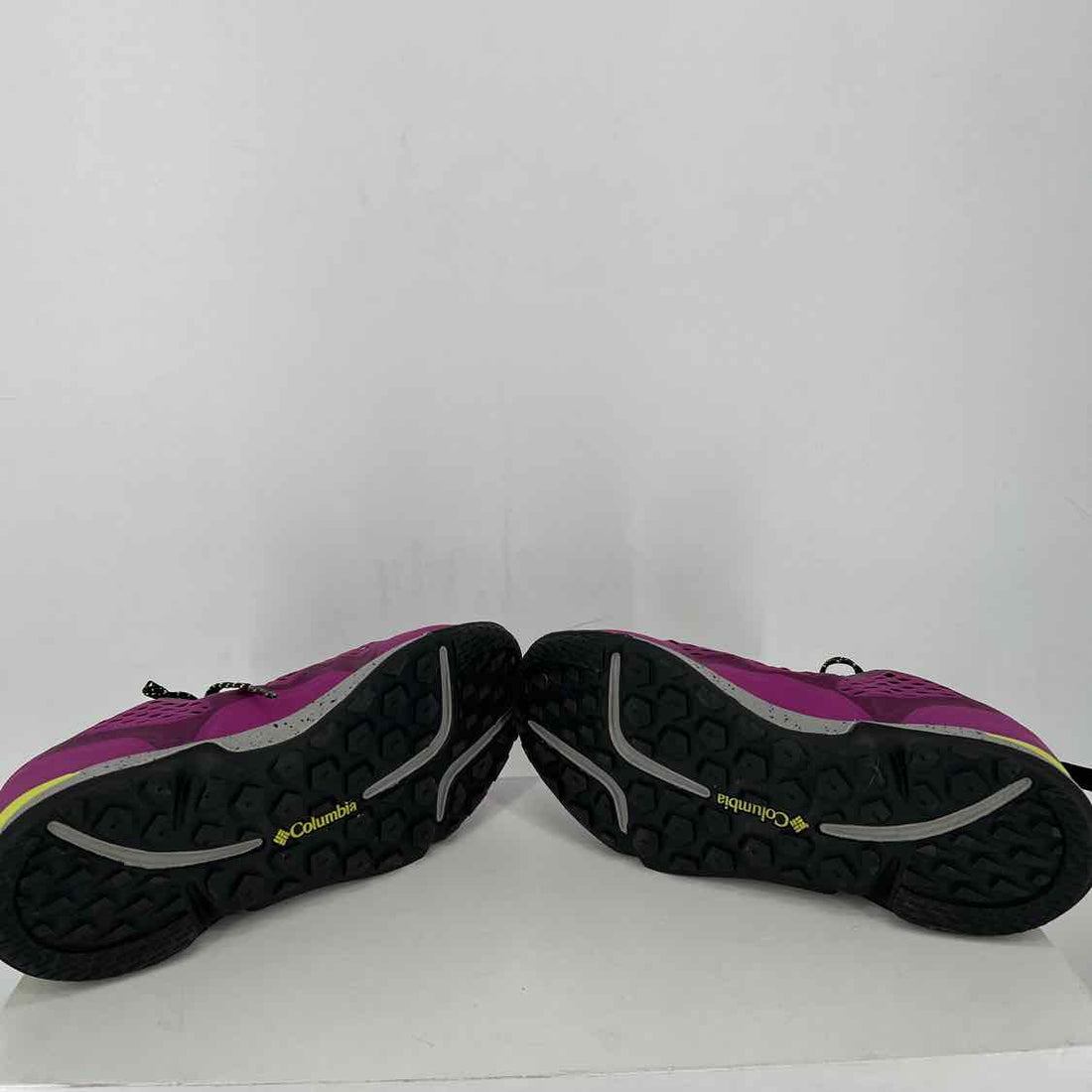Columbia Women Size 8.5 Purple Sneakers
