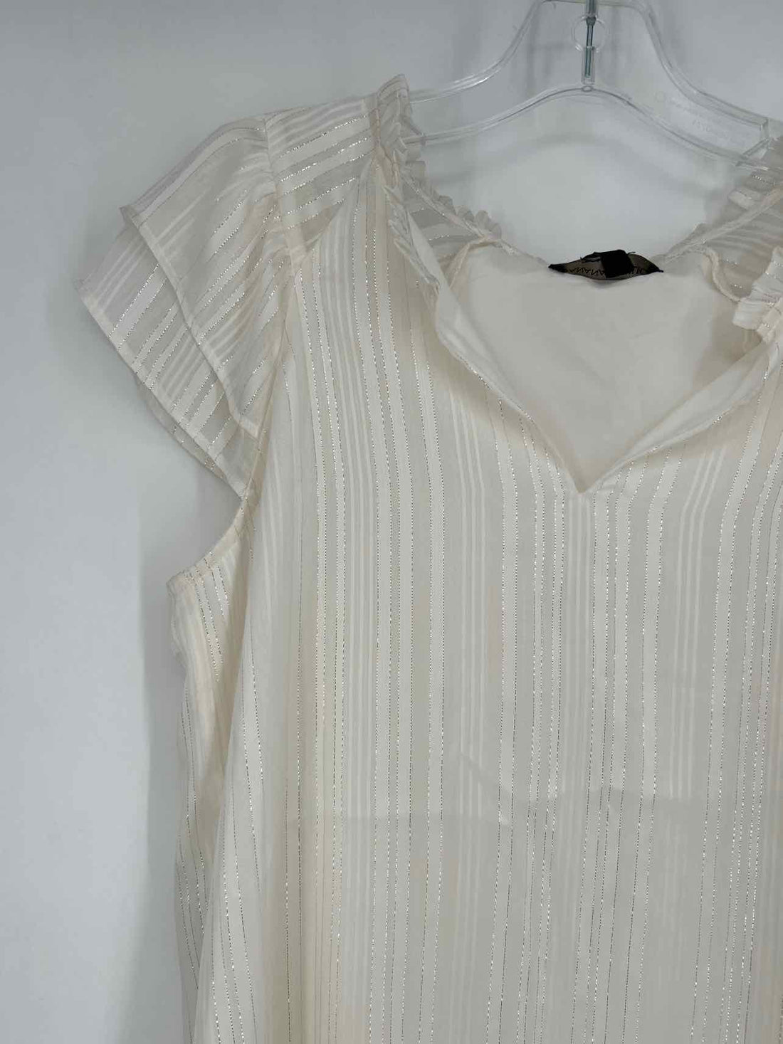 Banana Republic Size S White Striped Shimmer Short Sleeve