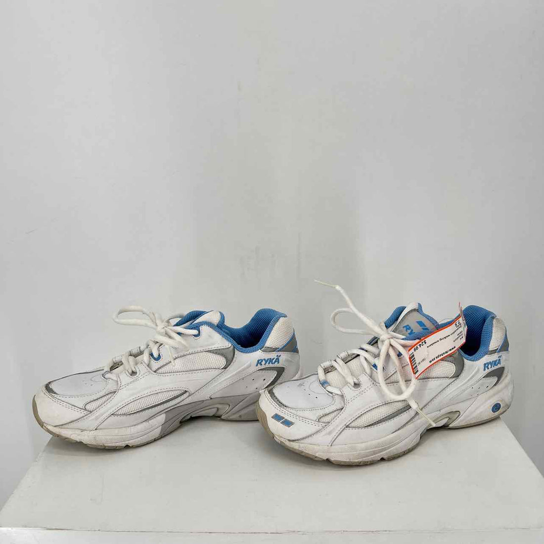 Ryka Women Size 7.5 White Sneakers