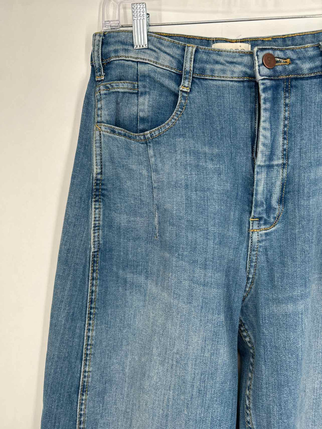 Pilcro and the Letterpress Size 29T Medium Wash Pants