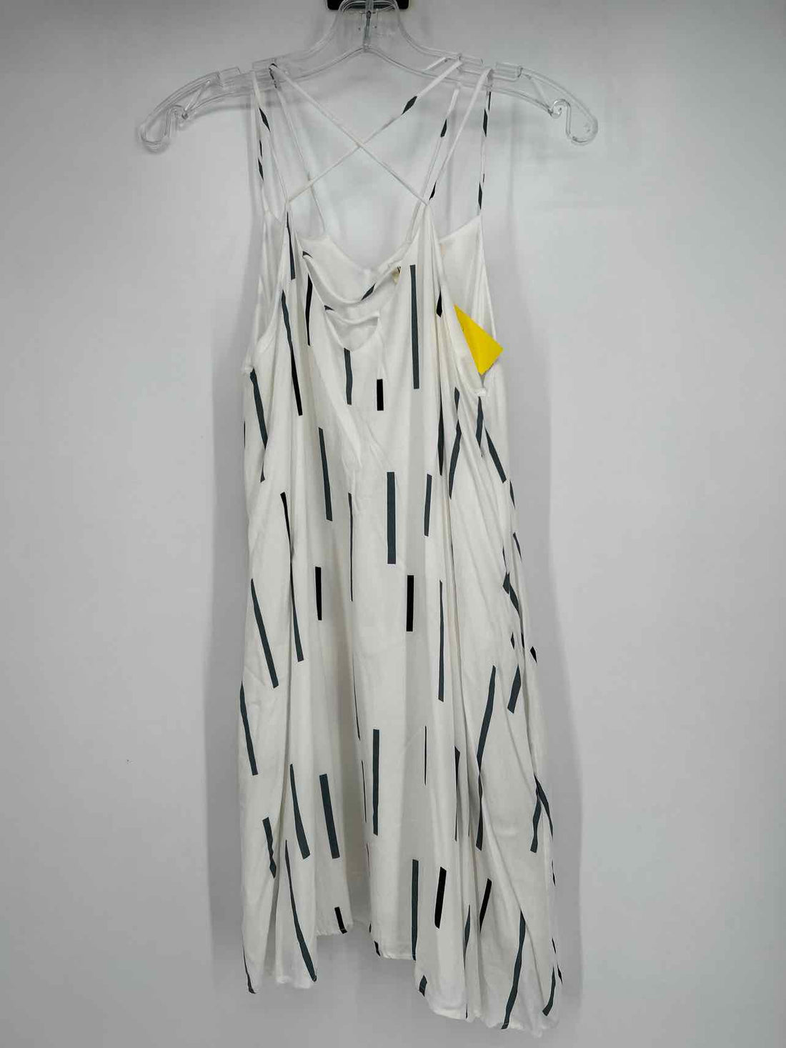 Peach Love Size M White Print Dress