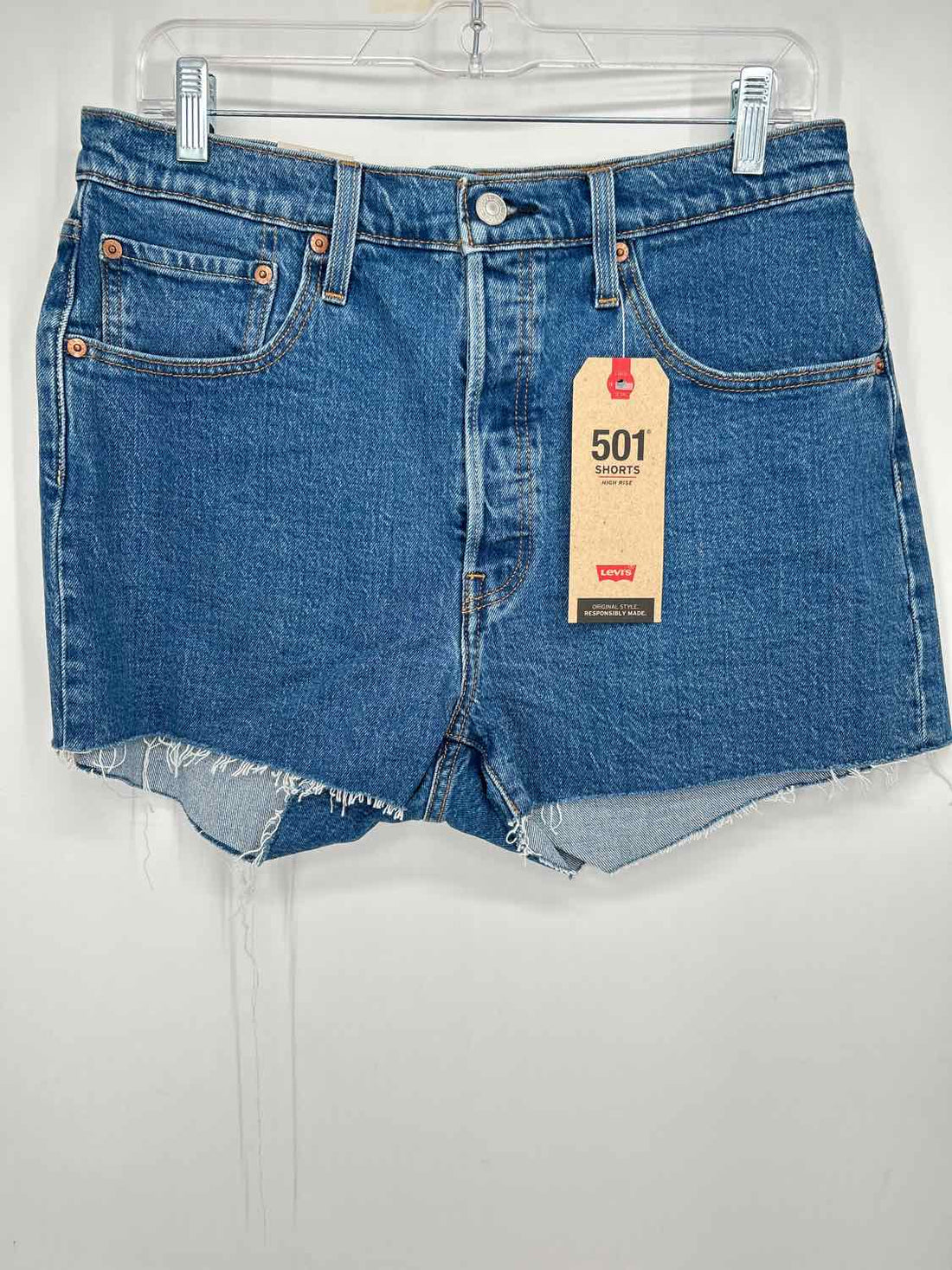 Levi Strauss Size 31 Medium Wash NWT Shorts