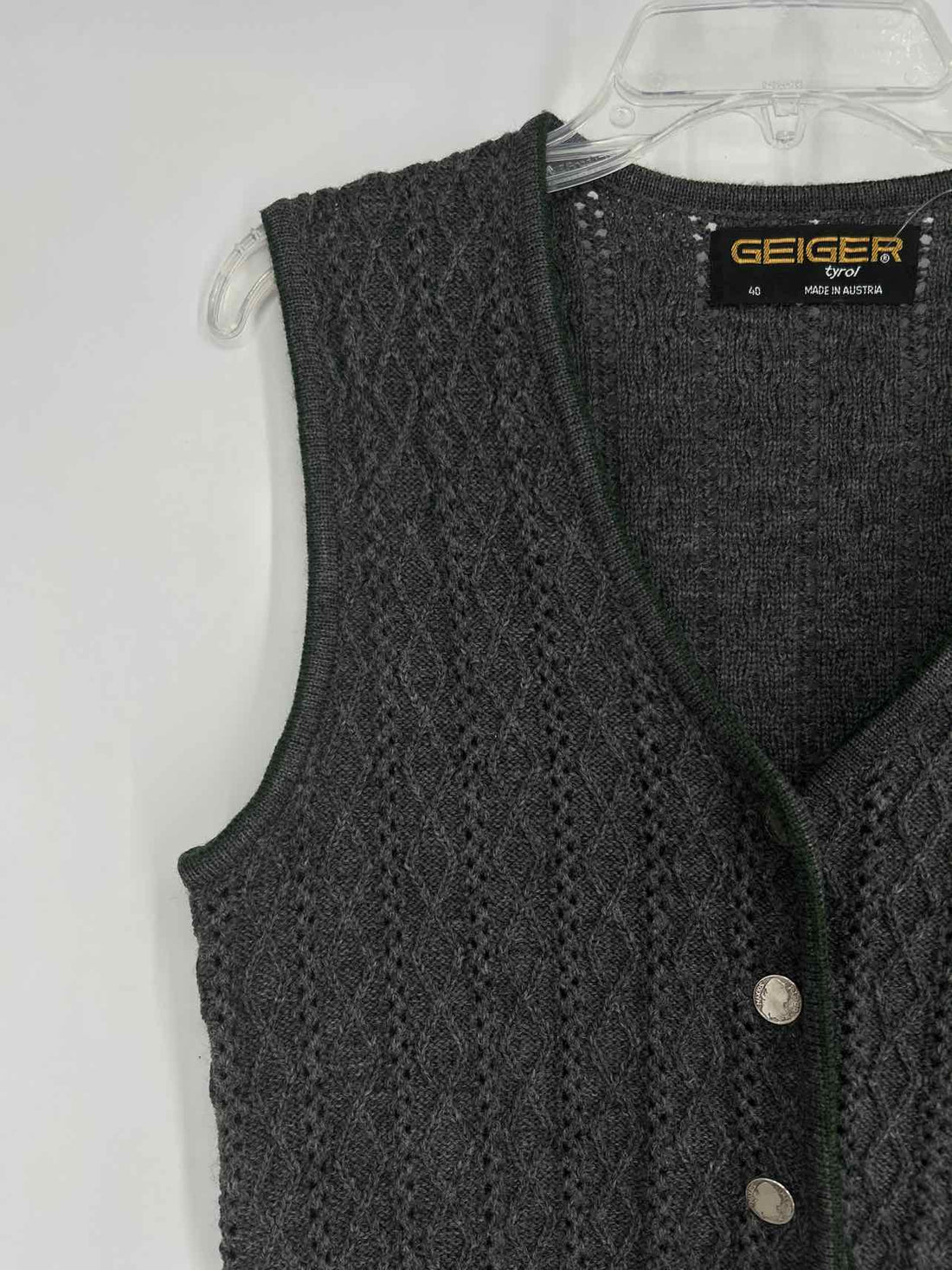 Geiger Size 40/S Gray Wool Vest