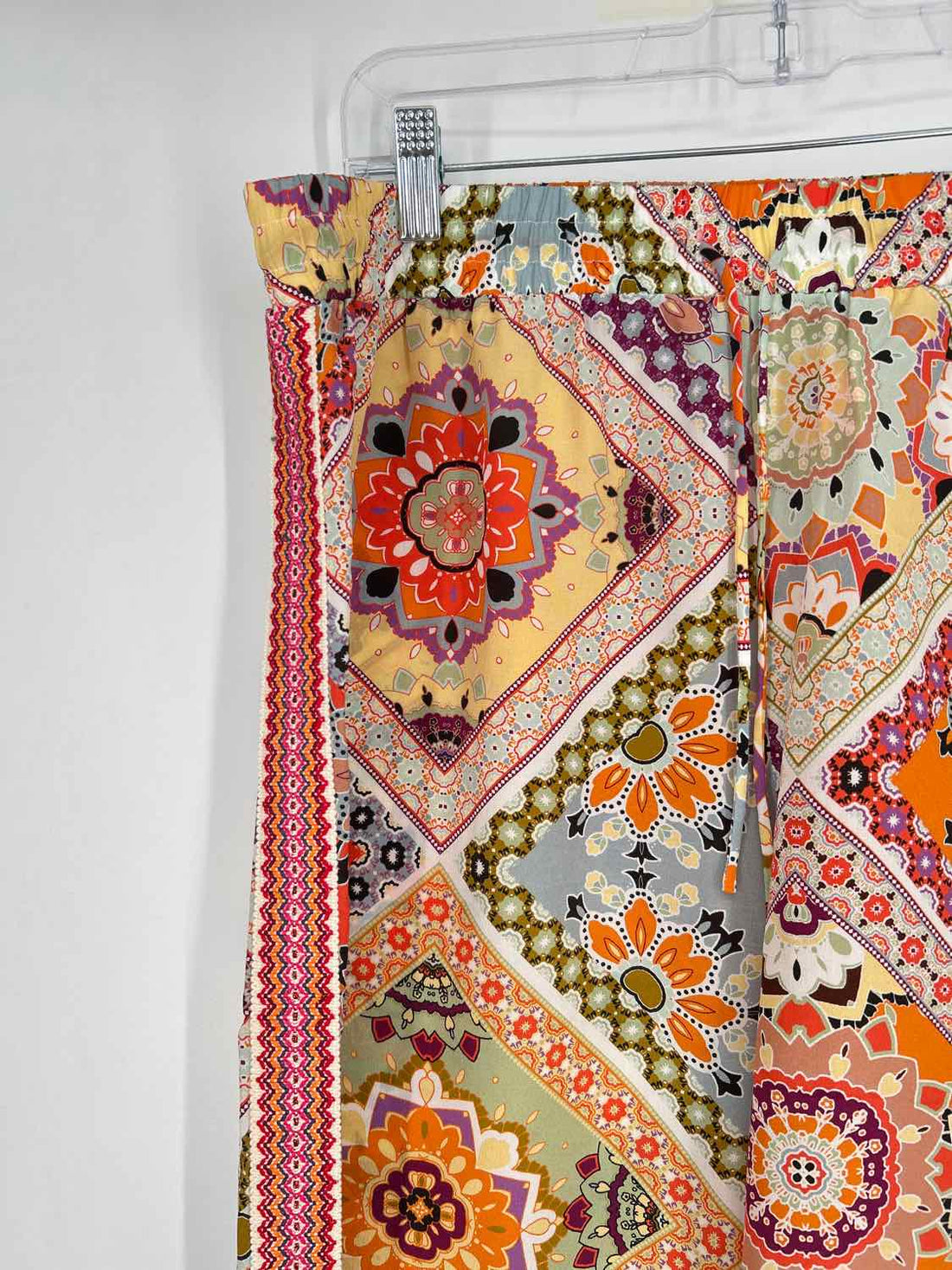 Jade by Johnny Was Size L Orange Print Silk Pants