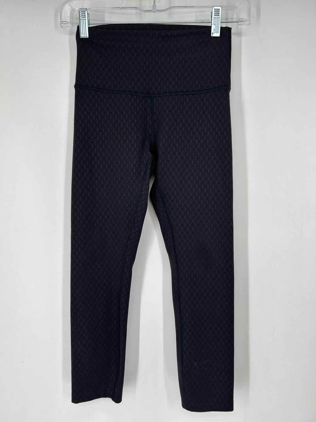 Lululemon Size 4 Black Print Active Leggings