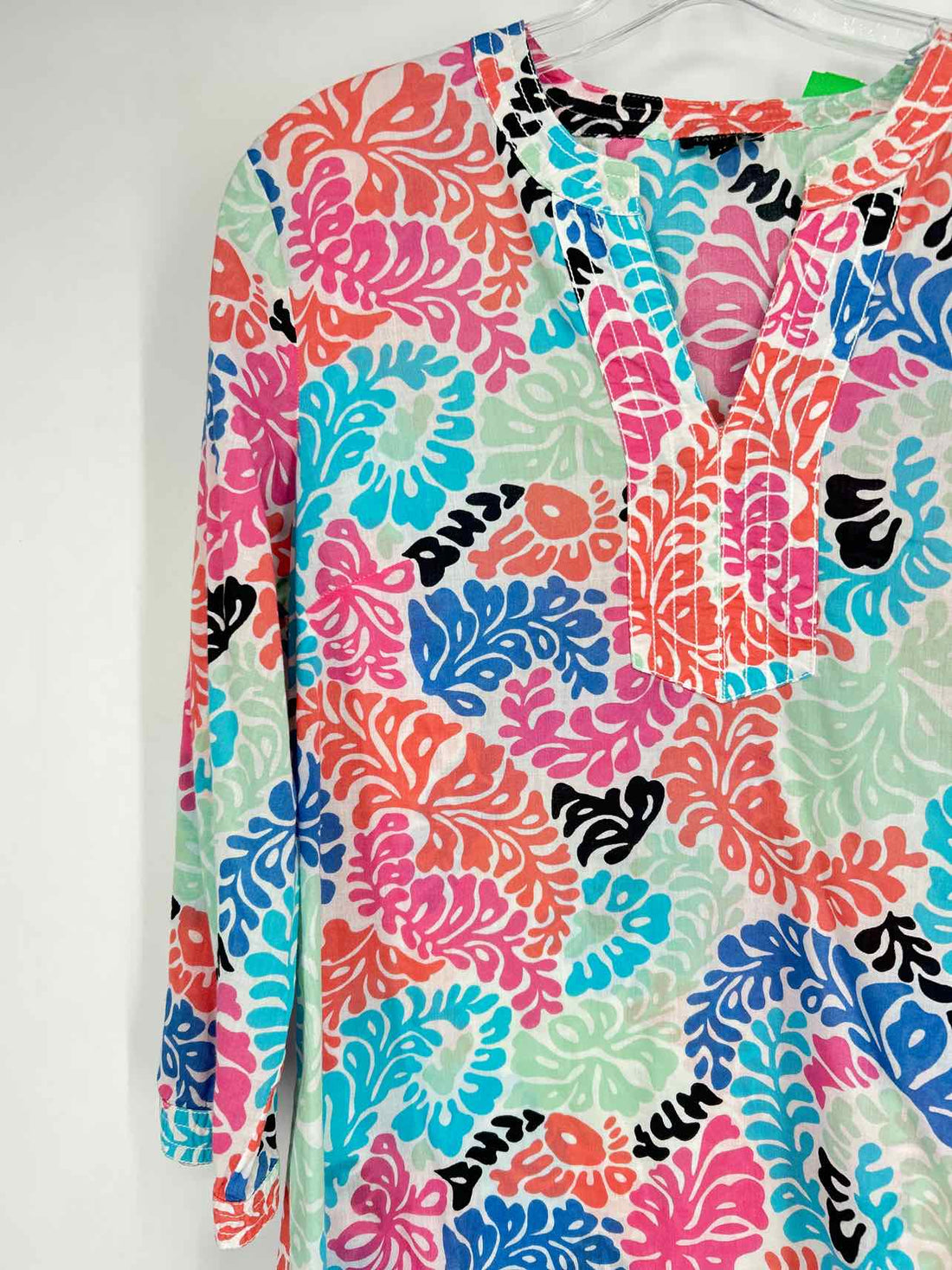 Talbots Size M White Print Cotton Long Sleeve