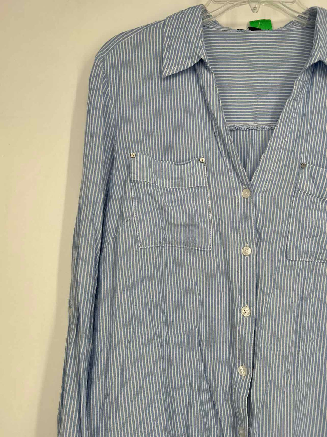 Jones New York Size L Blue & White Striped Long Sleeve