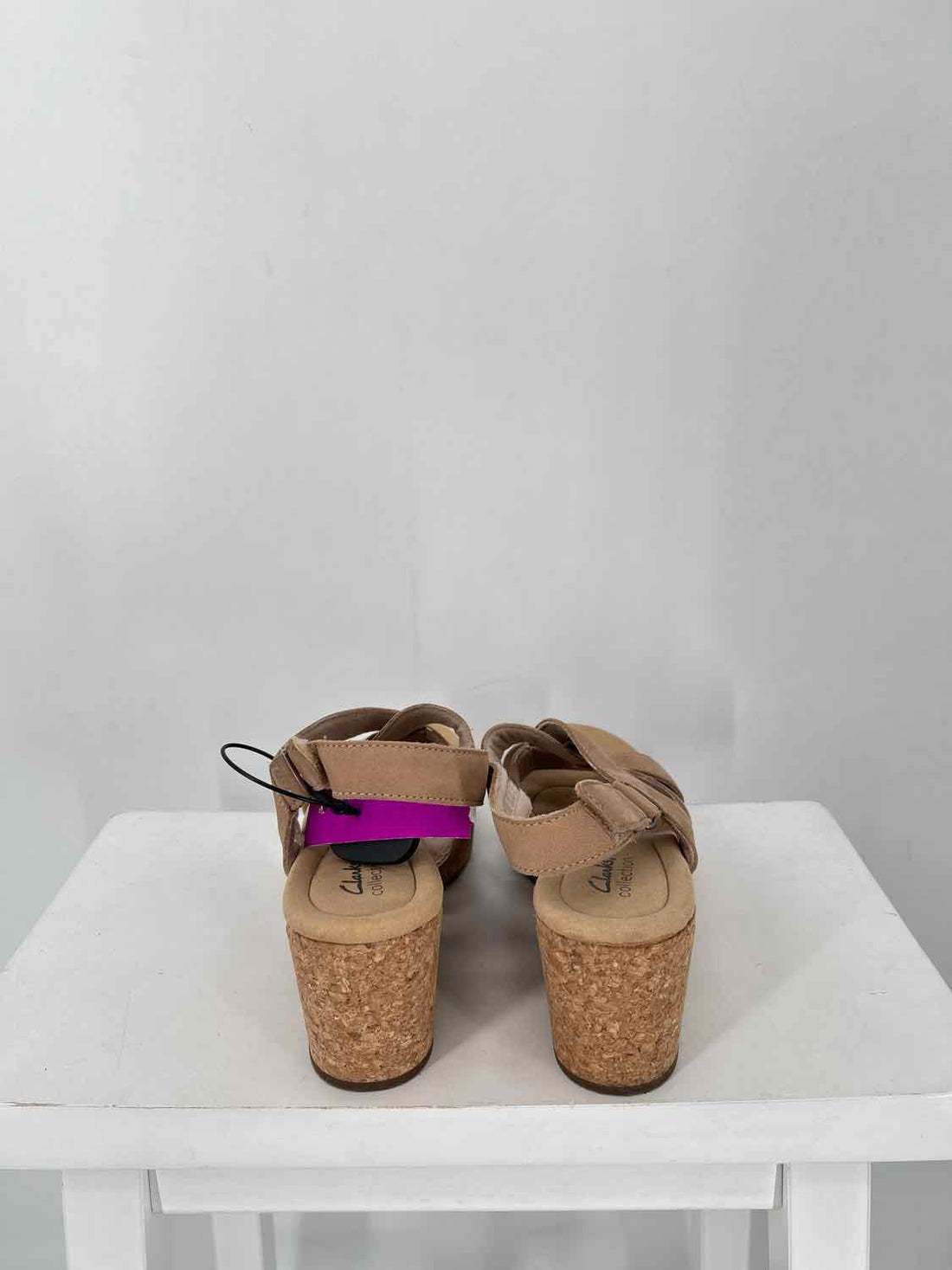 Clarks Women Size 10 Beige Cork Wedges