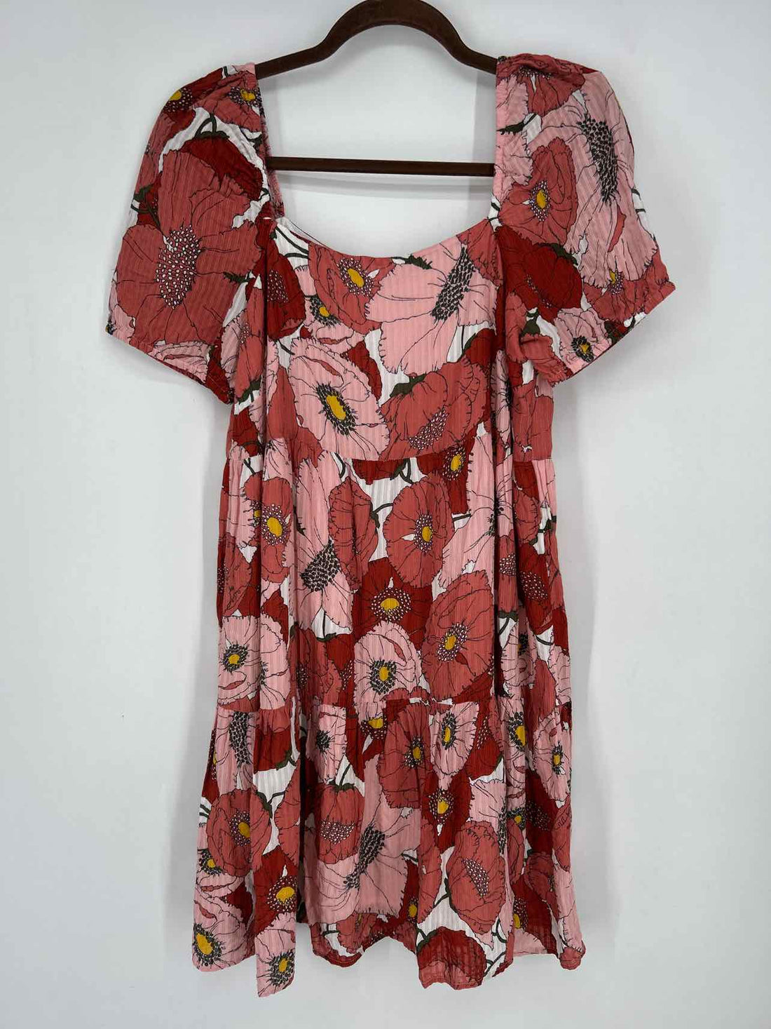 Loft Size 6 Pink & Maroon Floral Short Sleeve Dress