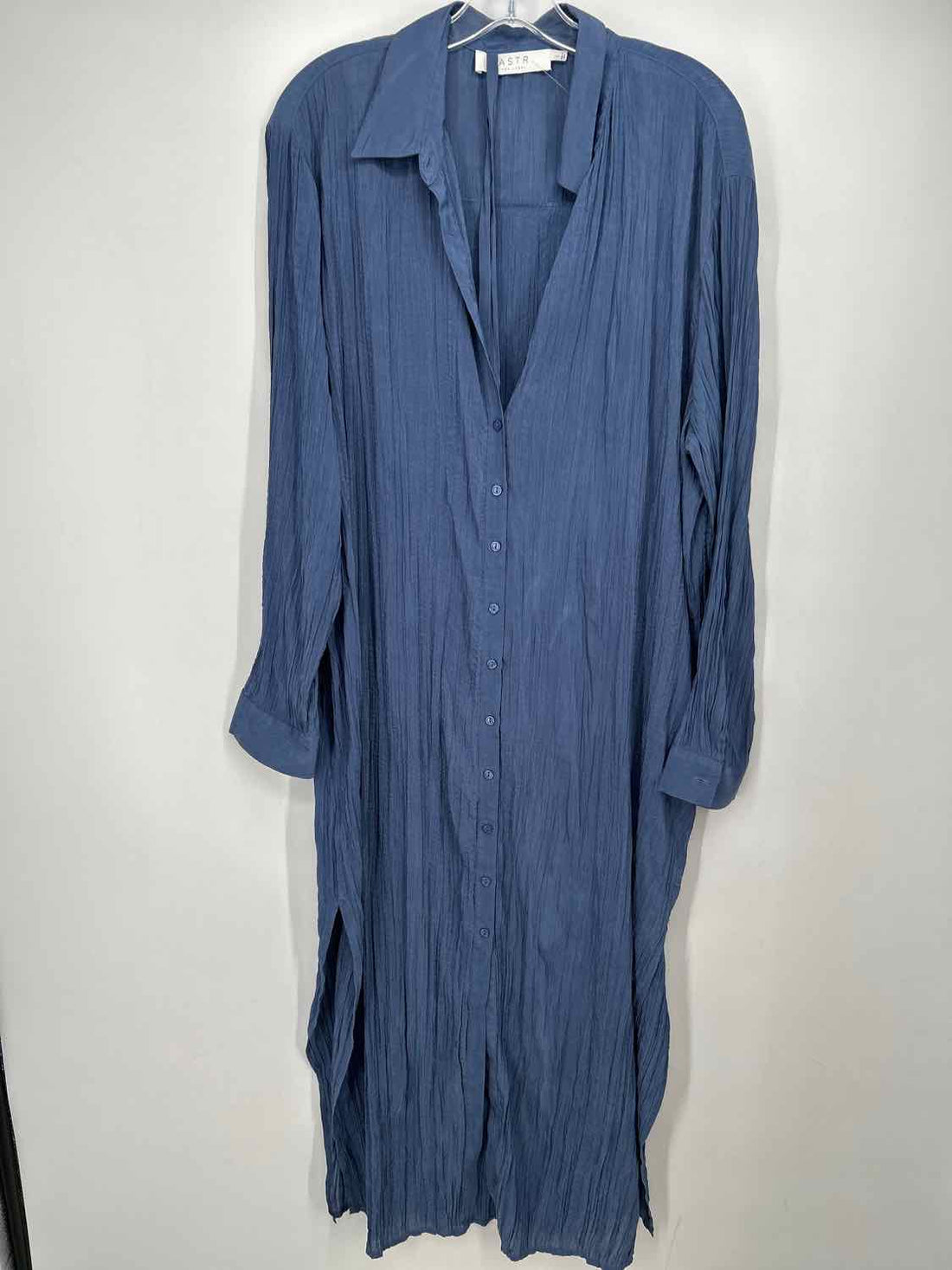 ASTR Size L Blue Long Sleeve Dress