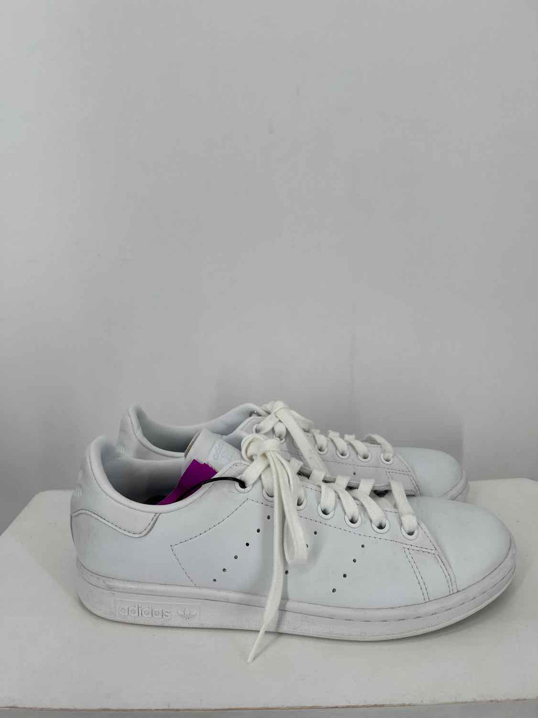 Adidas Women Size 7.5 White Sneakers