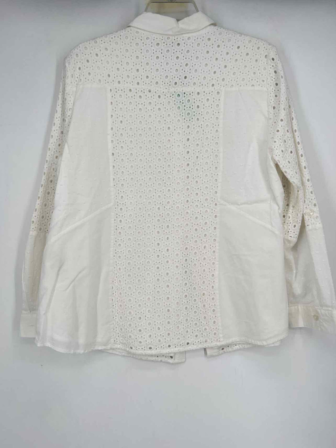 Chicos Size 2P (12/14P) White Eyelet Long Sleeve