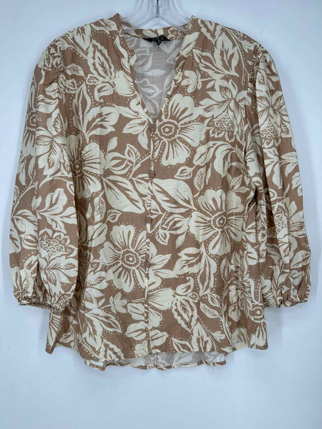 Mlle Gabrielle Size M Tan & Cream Long Sleeve