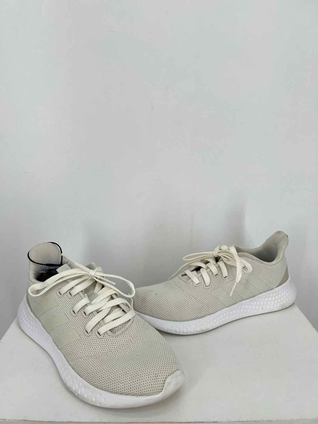 Adidas Women Size 8.5 Cream Sneakers