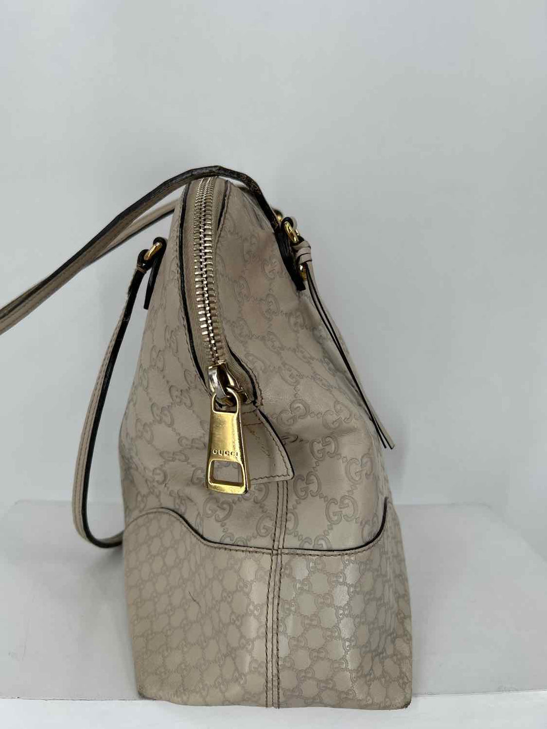 Gucci Microguccissima Bree Off White Leather As Is LUXURY