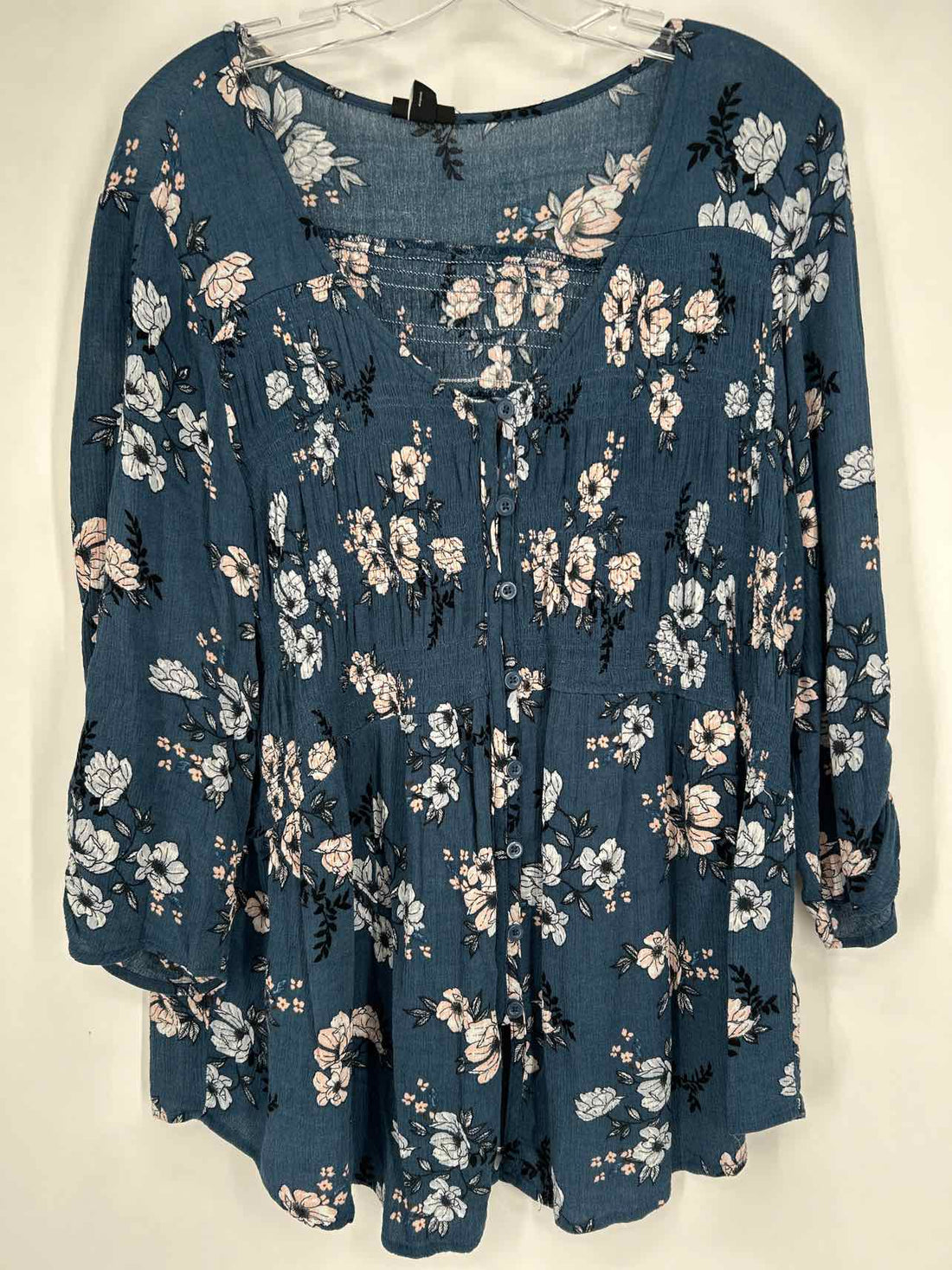 Torrid Size 2X Navy Floral Long Sleeve Top/Blouse