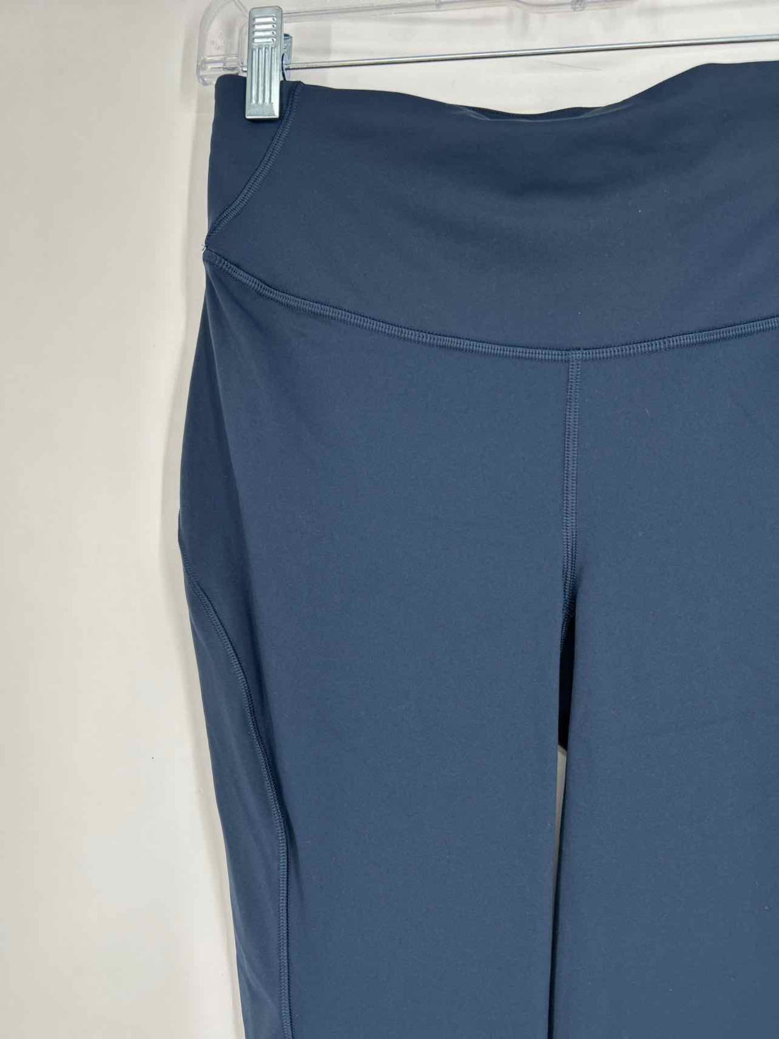 Lululemon Size 8 Navy Active Leggings